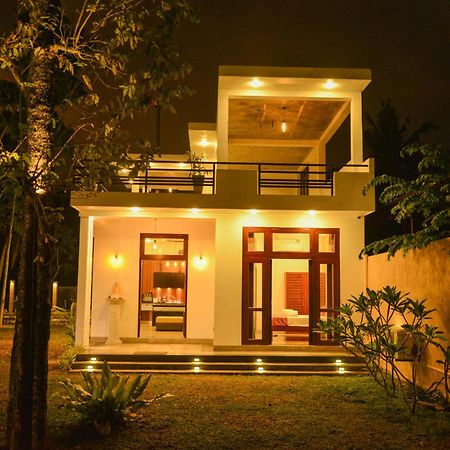 Yehen'S Villa Унаватуна Екстер'єр фото