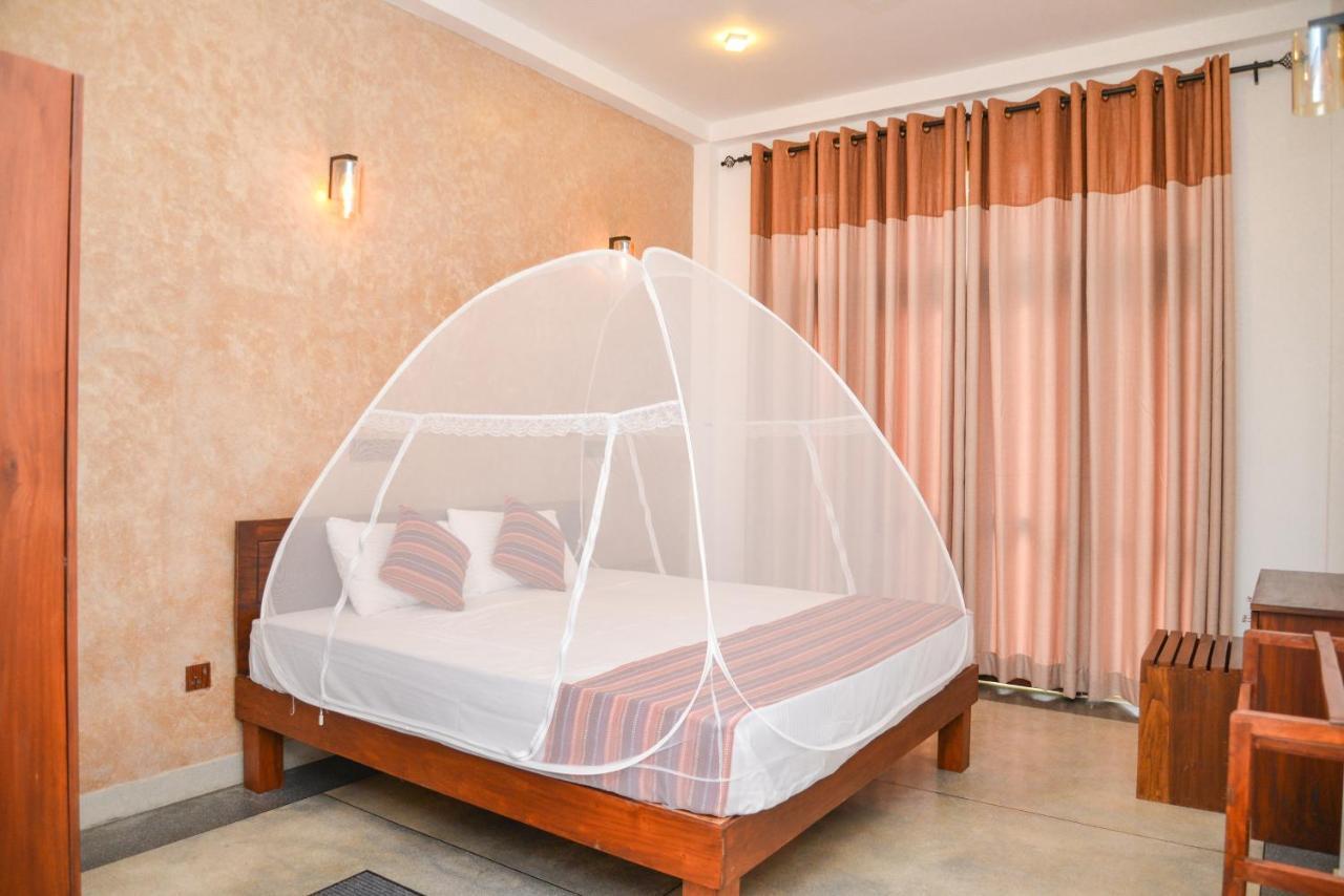 Yehen'S Villa Унаватуна Екстер'єр фото